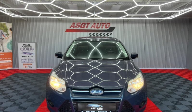 
								FORD FOCUS full									