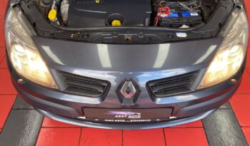 
										RENAULT SCENIC full									