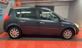 
										RENAULT SCENIC full									