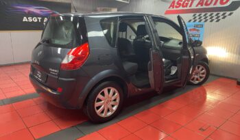 
										RENAULT SCENIC full									