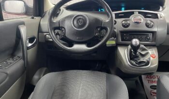 
										RENAULT SCENIC full									