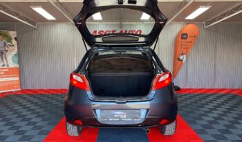 
										MAZDA 2 full									