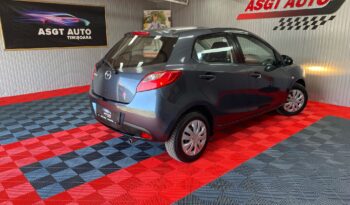 
										MAZDA 2 full									