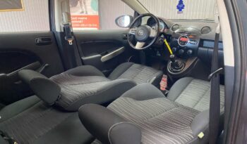 
										MAZDA 2 full									