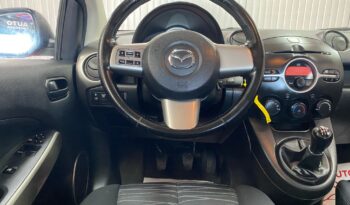 
										MAZDA 2 full									