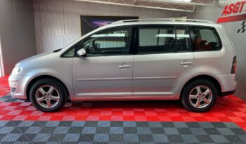 
										VOLKSWAGEN TOURAN full									