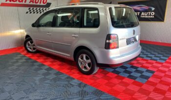 
										VOLKSWAGEN TOURAN full									