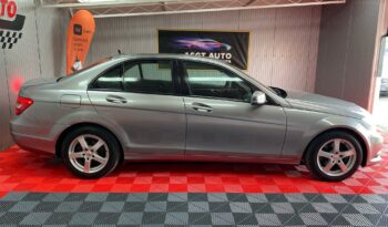 
										MERCEDES-BENZ C200 full									