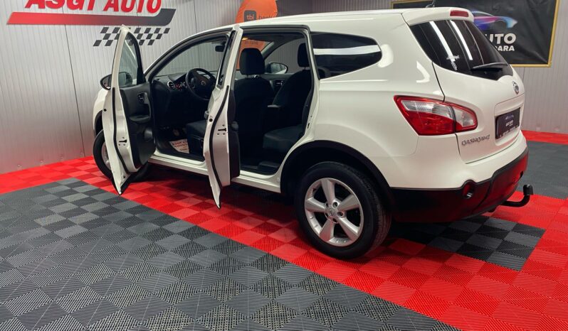 
								NISSAN QASHQAI +2 full									