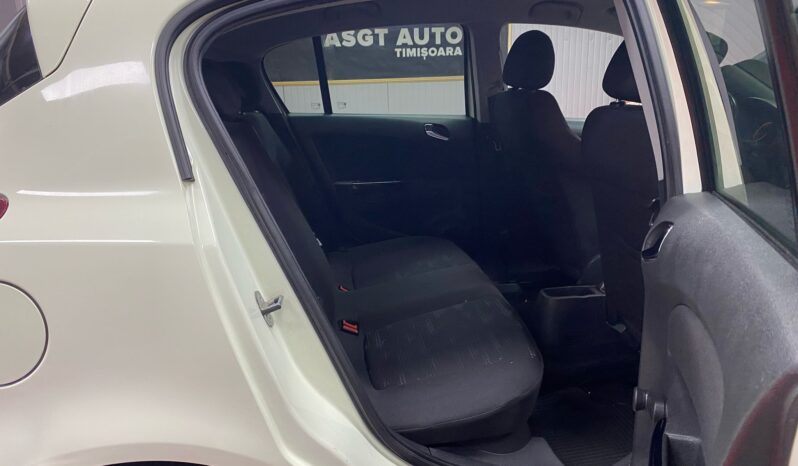 
								OPEL CORSA full									