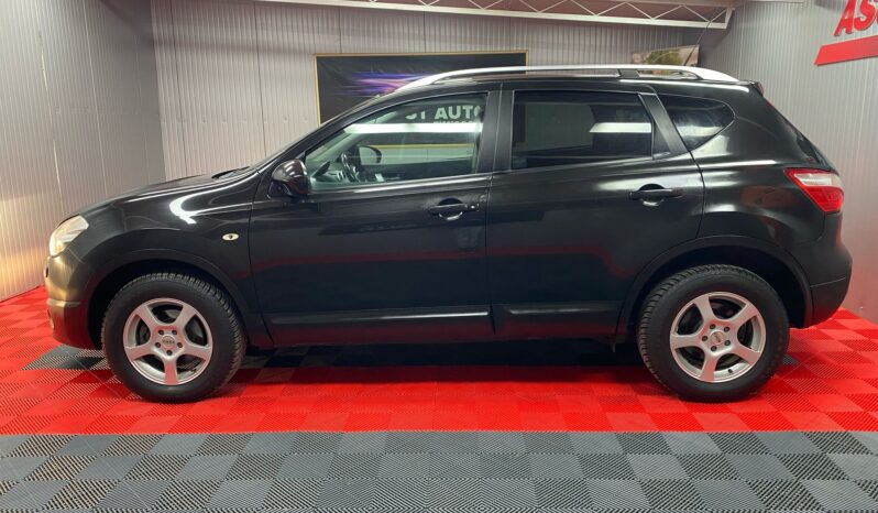 
								NISSAN QASHQAI full									