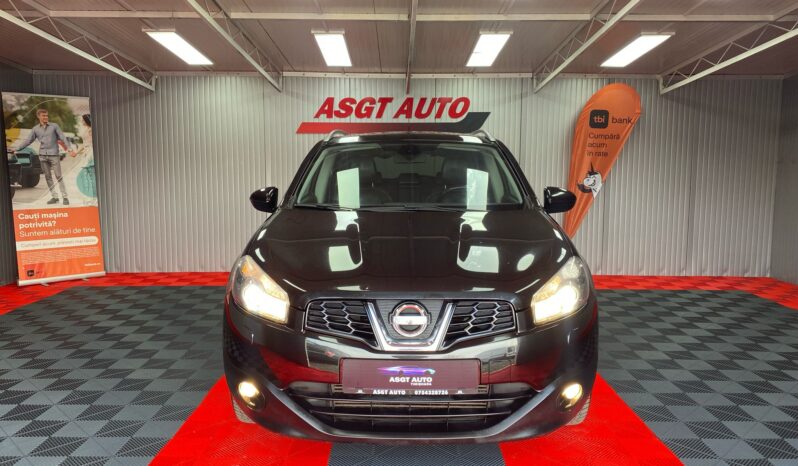 
								NISSAN QASHQAI full									
