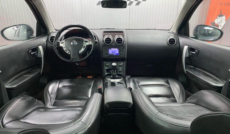 
								NISSAN QASHQAI full									