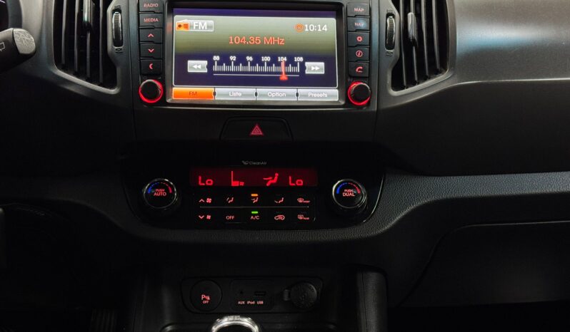 
								KIA SPORTAGE full									