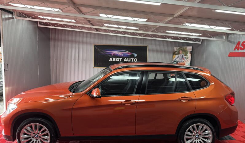 
								BMW X1 full									