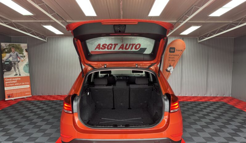
								BMW X1 full									