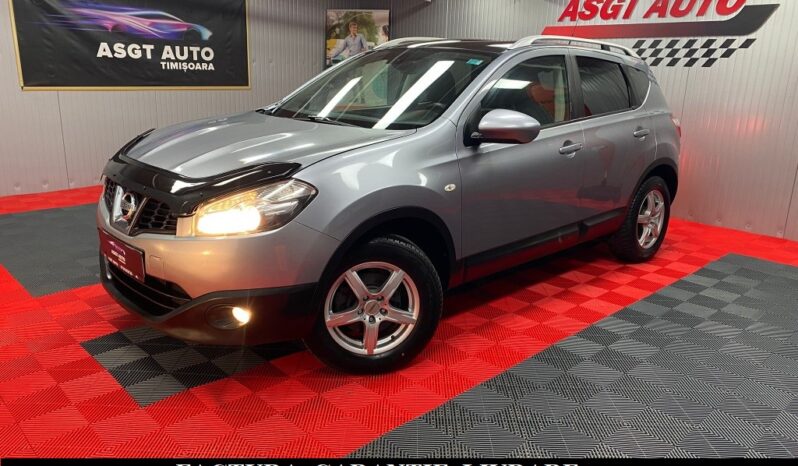 
								NISSAN QASHQAI full									