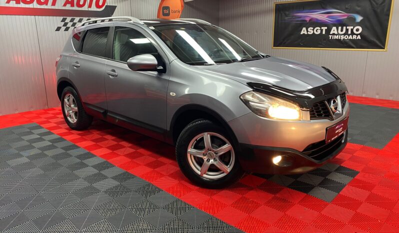 
								NISSAN QASHQAI full									