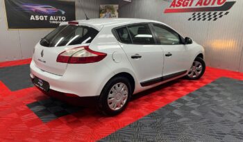 
										RENAULT MEGANE full									