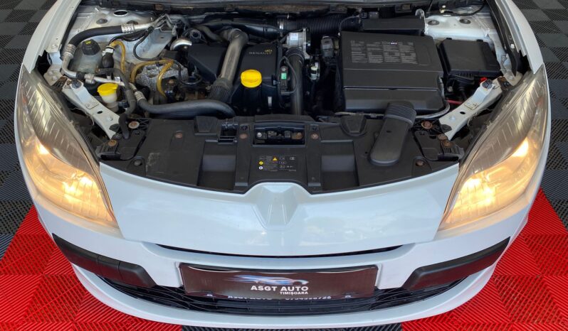 
								RENAULT MEGANE full									