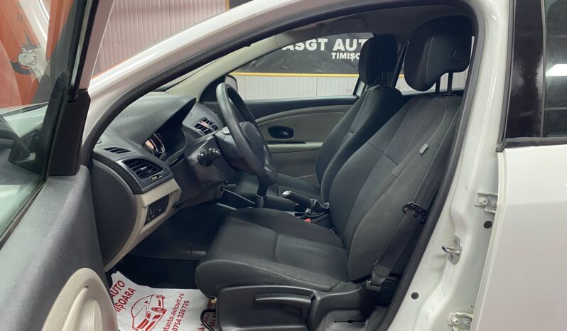 
								RENAULT MEGANE full									