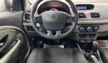 
										RENAULT MEGANE full									