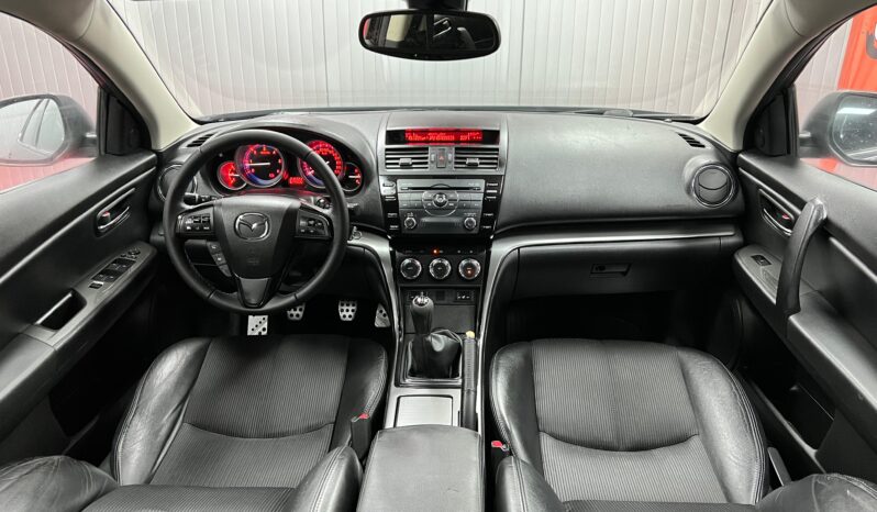 
								MAZDA 6 full									