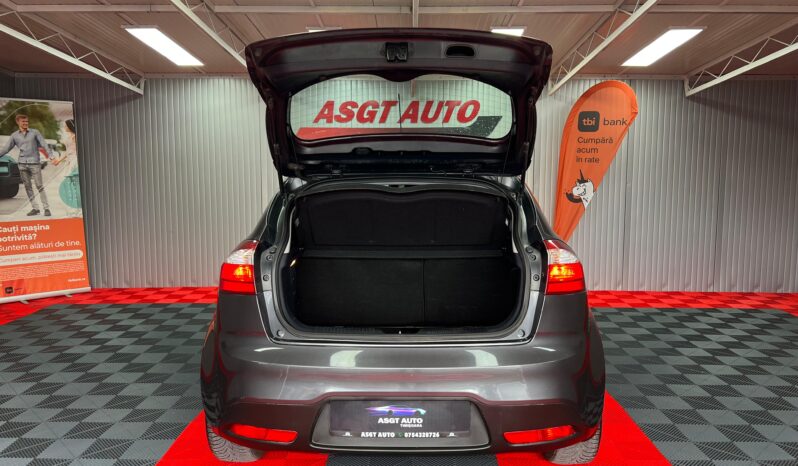 
								KIA RIO full									