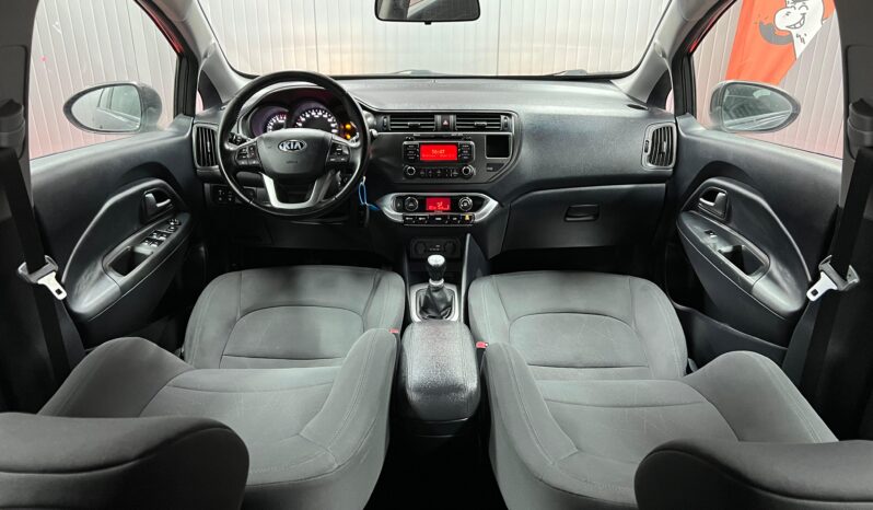 
								KIA RIO full									