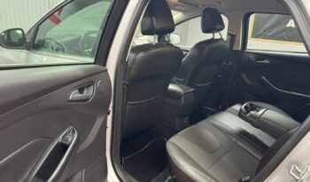 
										FORD FOCUS 2011 full									