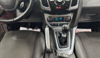 
										FORD FOCUS 2011 full									