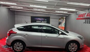 
										FORD FOCUS 2011 full									