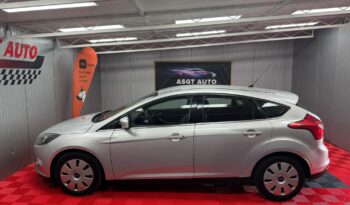 
										FORD FOCUS 2011 full									