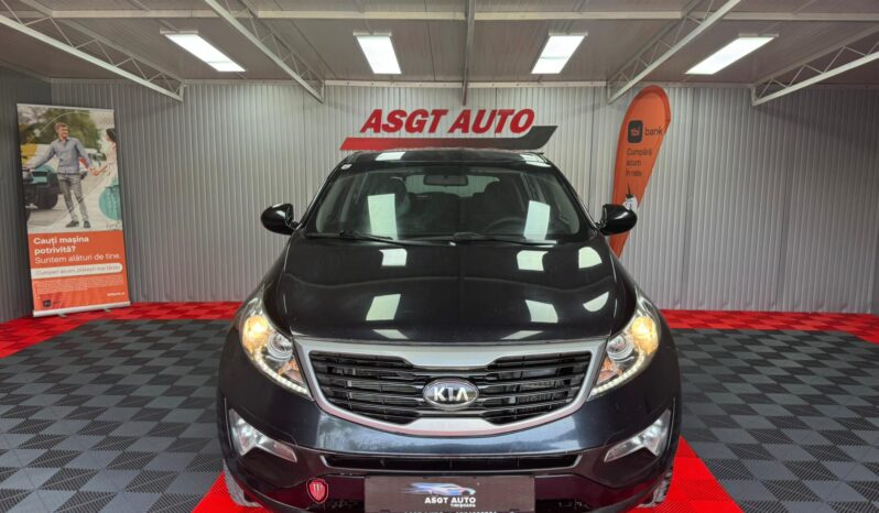 
								KIA SPORTAGE full									