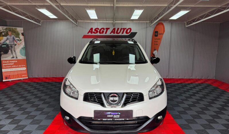 
								NISSAN QASHQAI +2 full									