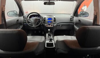 
										HYUNDAI I30 full									