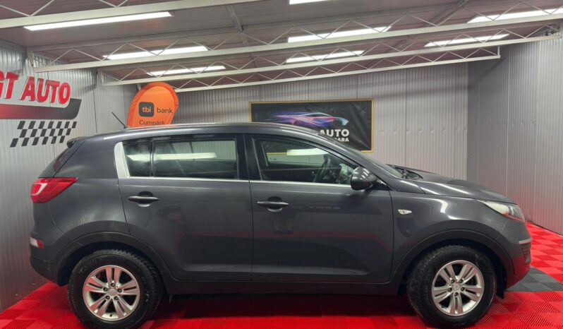 
								KIA SPORTAGE full									