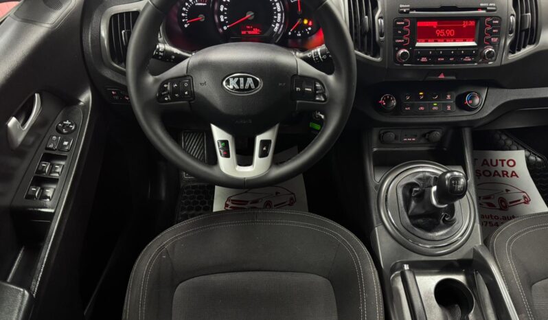 
								KIA SPORTAGE full									