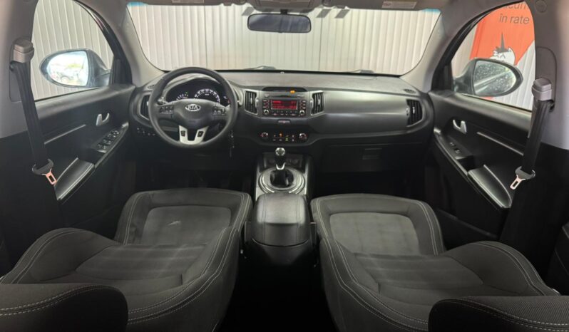 
								KIA SPORTAGE full									