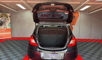 
										OPEL CORSA full									
