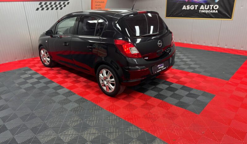 
								OPEL CORSA full									