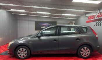 
										HYUNDAI I30 full									