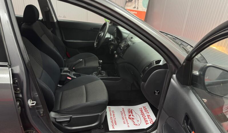 
								HYUNDAI I30 full									