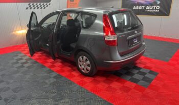 
										HYUNDAI I30 full									