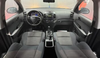 
										HYUNDAI I30 full									
