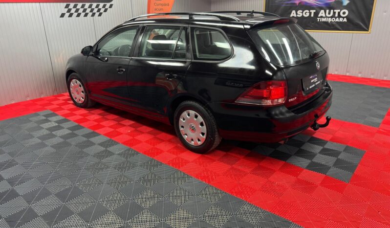 
								VOLKSWAGEN GOLF full									