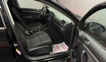 
										VOLKSWAGEN GOLF full									