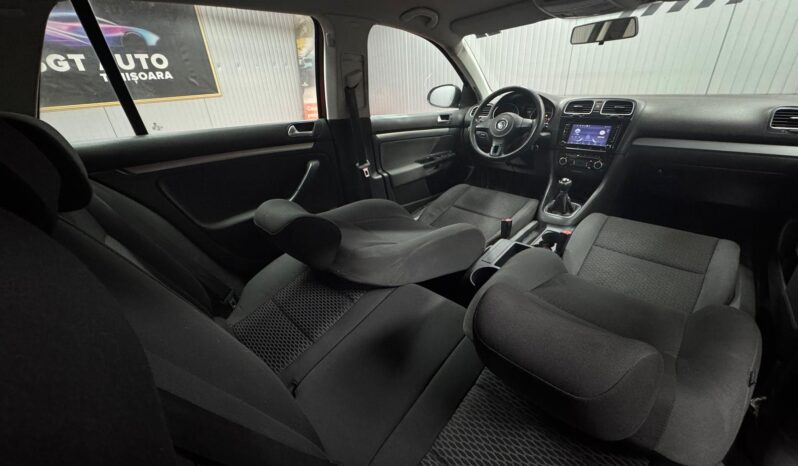 
								VOLKSWAGEN GOLF full									