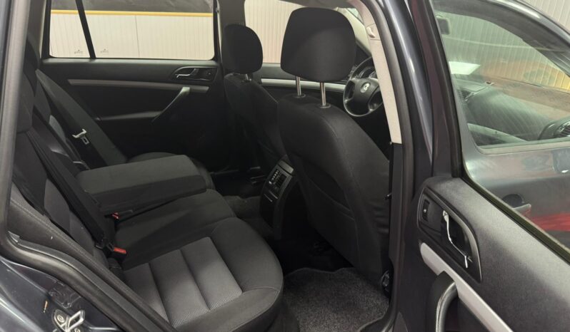 
								SKODA OCTAVIA full									
