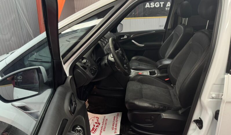 
								FORD S-MAX full									
